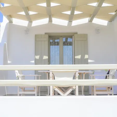 בית הארחה Notos Schoinoussa